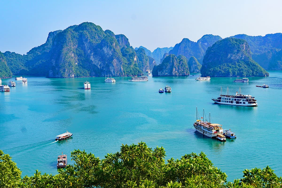 ha-long-bay-vietnam